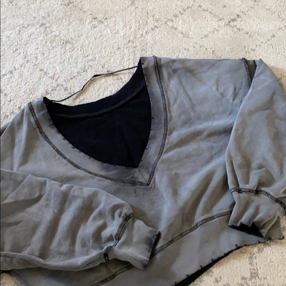 Free People Pullover - Picture 9 of 9